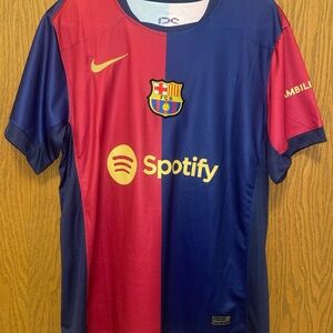 Nike Men’s FC Barcelona Home Soccer Jersey Size Medium- Lamine Yamal #19